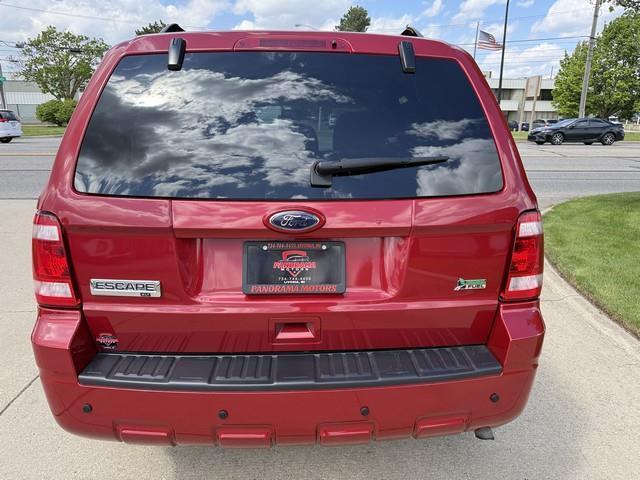 Ford Escape XLT FWD 2010