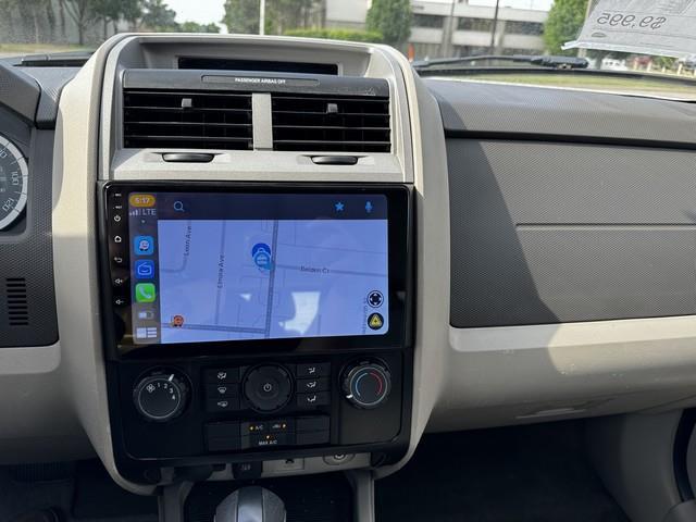 Ford Escape XLT FWD 2010