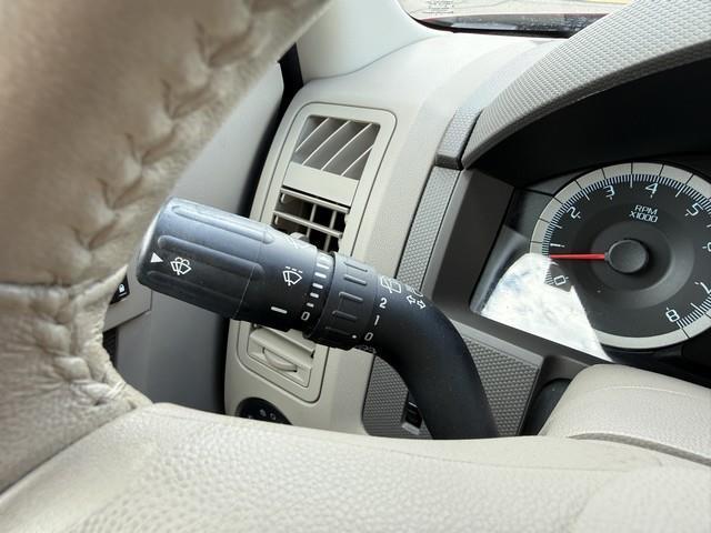 Ford Escape XLT FWD 2010