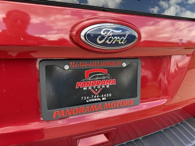 Ford Escape XLT FWD 2010