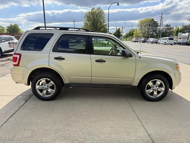 Ford Escape XLT 4WD 2011