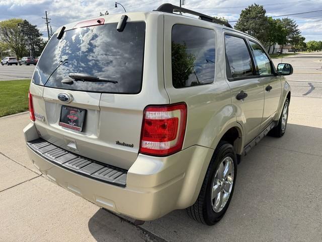 Ford Escape XLT 4WD 2011
