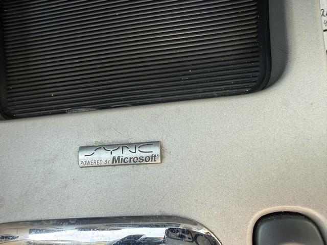 Ford Escape XLT 4WD 2011