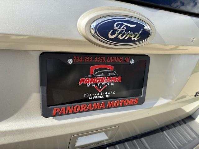 Ford Escape XLT 4WD 2011