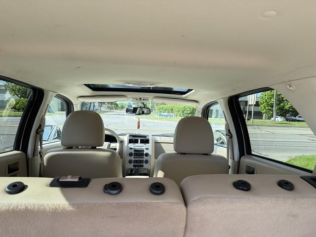 Ford Escape XLT 4WD 2011