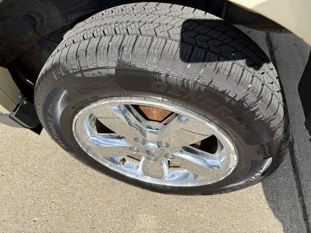 Ford Escape XLT 4WD 2011