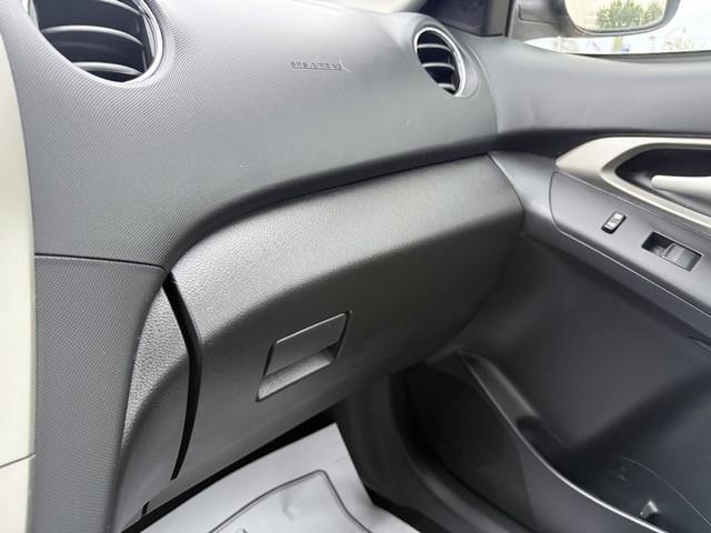 Toyota Matrix S AWD 4-Speed AT 2009