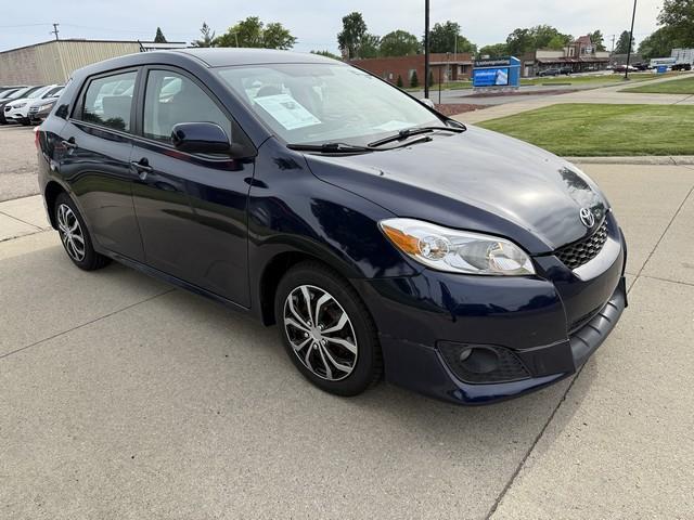 Toyota Matrix S AWD 4-Speed AT 2009