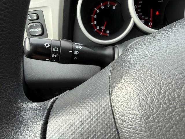 Toyota Matrix S AWD 4-Speed AT 2009