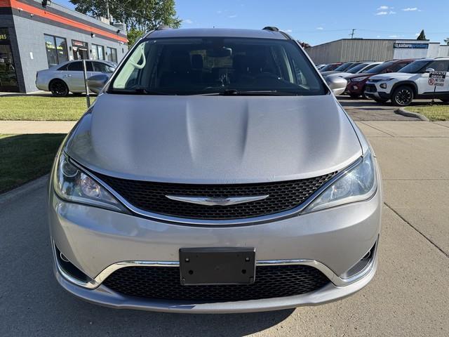 Chrysler Pacifica Touring-L 2017