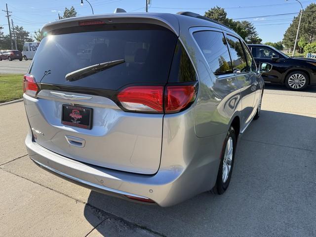 Chrysler Pacifica Touring-L 2017