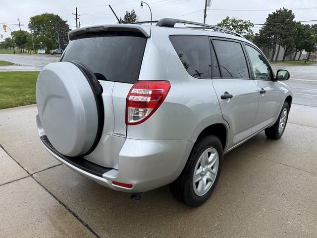 Toyota RAV4 Base I4 4WD 2010