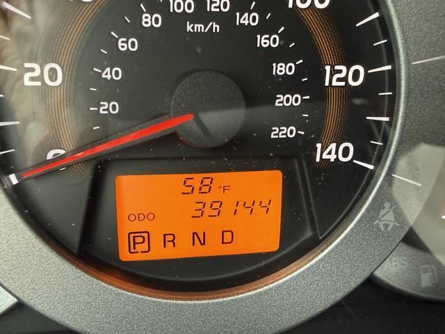 Toyota RAV4 Base I4 4WD 2010