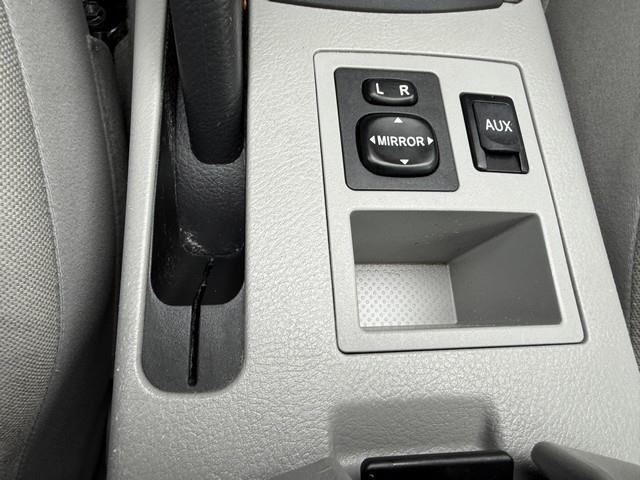 Toyota RAV4 Base I4 4WD 2010