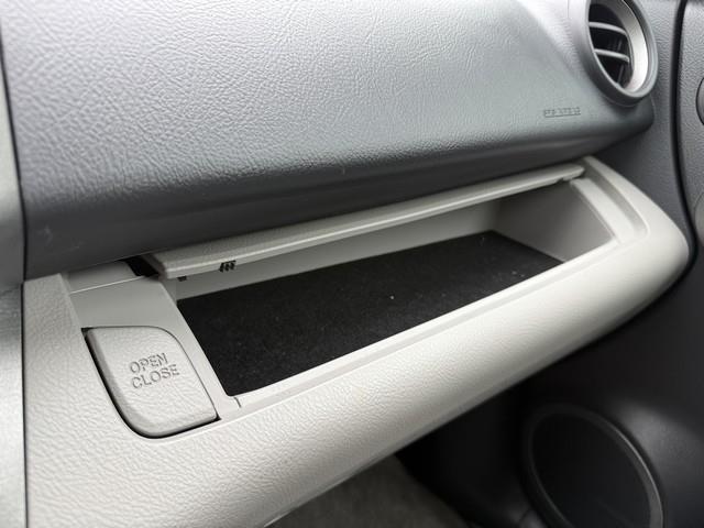 Toyota RAV4 Base I4 4WD 2010