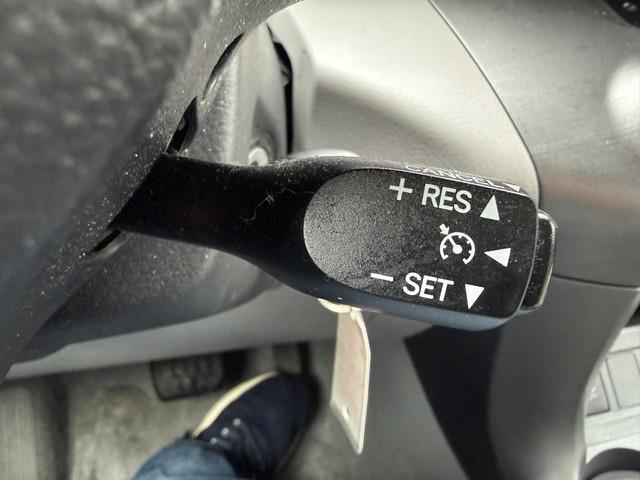 Toyota RAV4 Base I4 4WD 2010