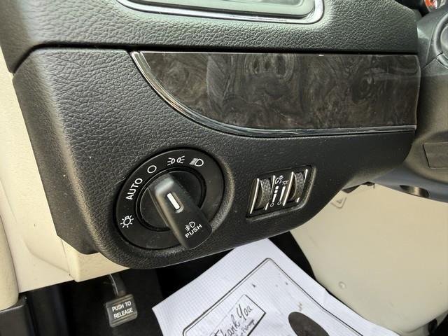 Chrysler Town & Country Touring-L 2015
