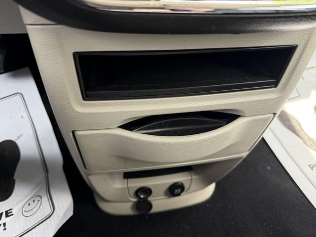 Chrysler Town & Country Touring-L 2015