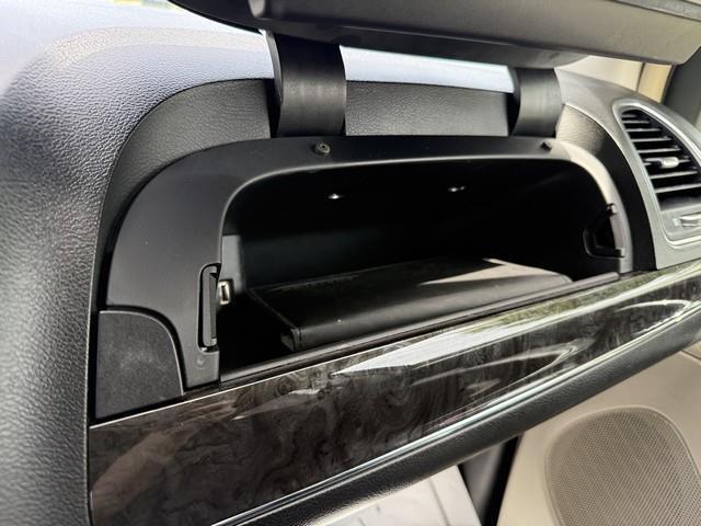 Chrysler Town & Country Touring-L 2015