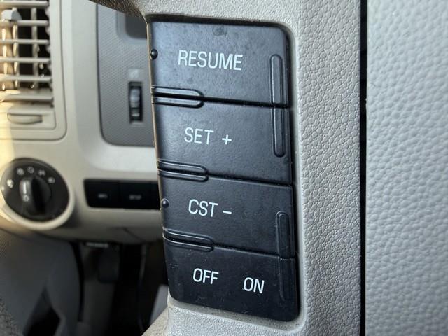 Ford Escape XLT 4WD V6 2008