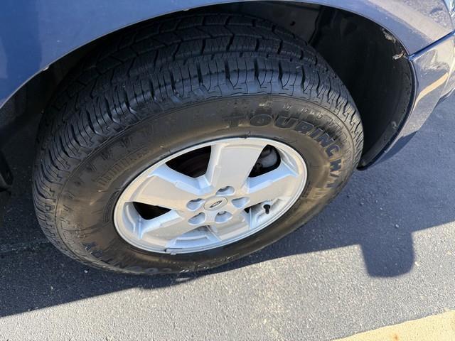 Ford Escape XLT 4WD V6 2008