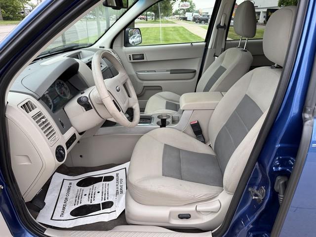 Ford Escape XLT 4WD V6 2008
