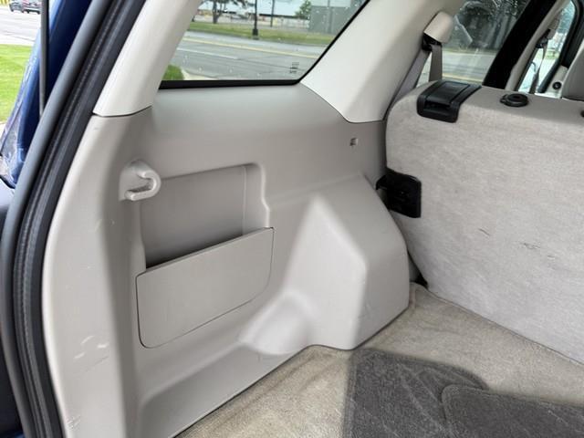 Ford Escape XLT 4WD V6 2008