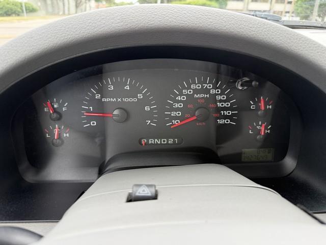 Ford F-150  2004
