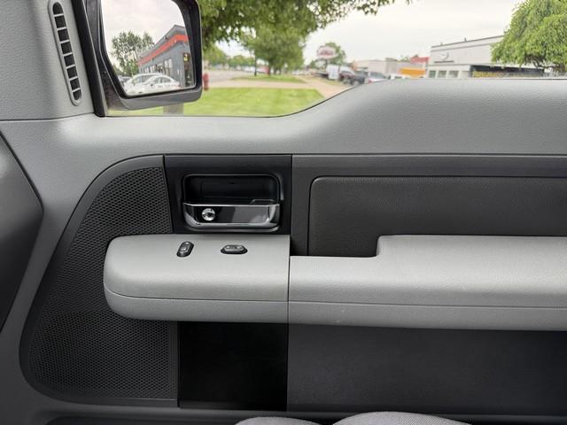 Ford F-150  2004