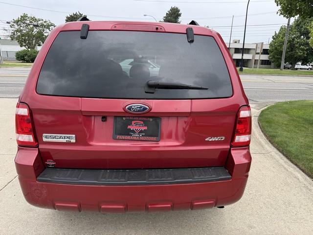 Ford Escape  2008