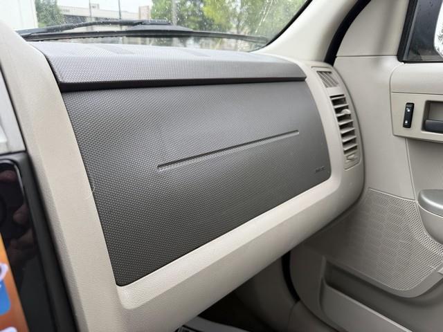 Ford Escape  2008