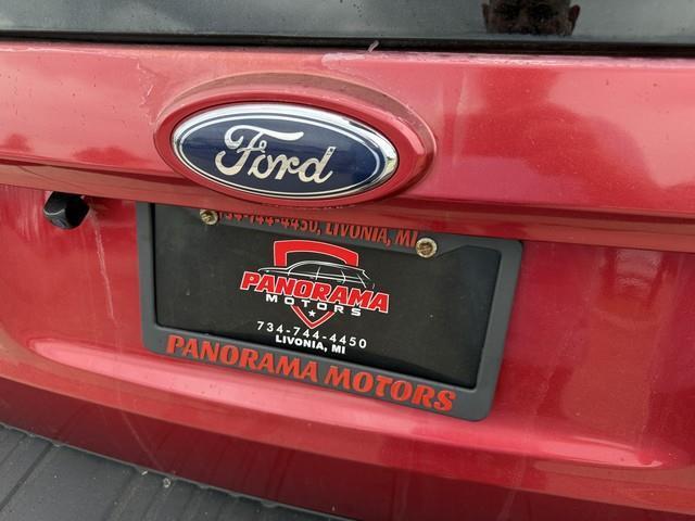 Ford Escape  2008