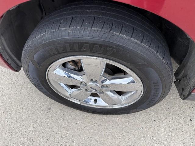 Ford Escape  2008