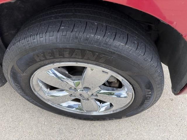 Ford Escape  2008