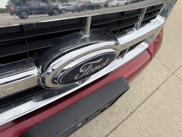 Ford Escape  2008