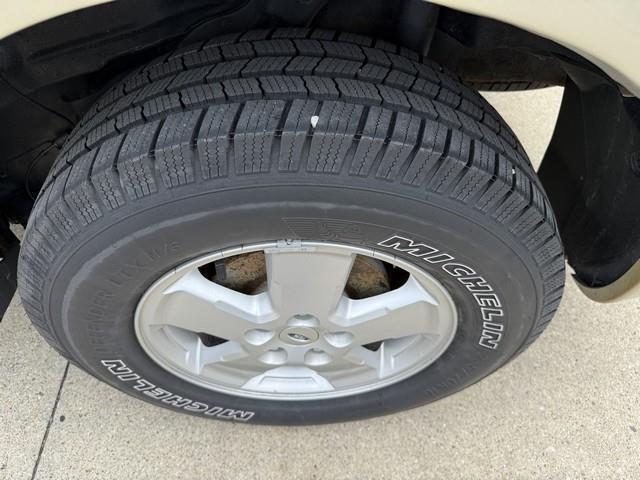 Ford Escape 4dr 103" WB 2.3L XLT 4WD 2011