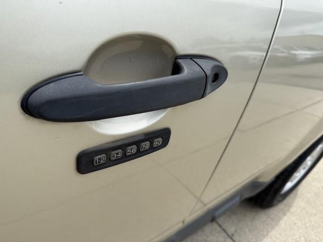 Ford Escape 4dr 103" WB 2.3L XLT 4WD 2011
