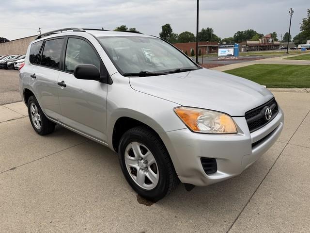 Toyota RAV4 Base I4 4WD 2011