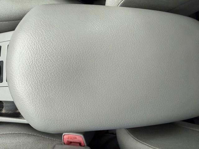 Toyota RAV4 Base I4 4WD 2011