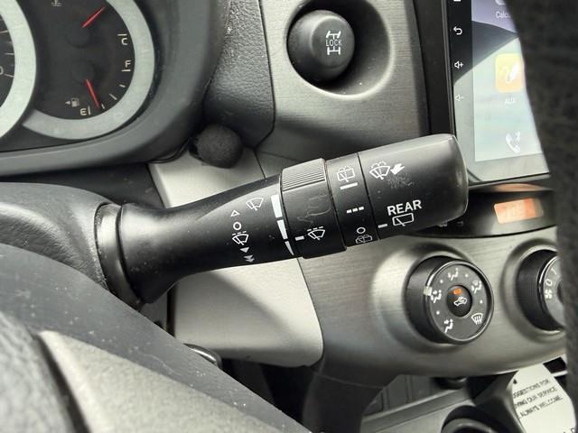 Toyota RAV4 Base I4 4WD 2011