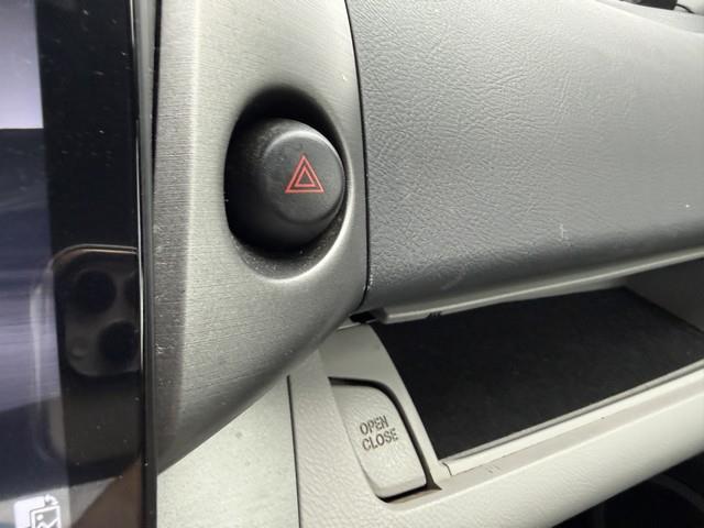 Toyota RAV4 Base I4 4WD 2011