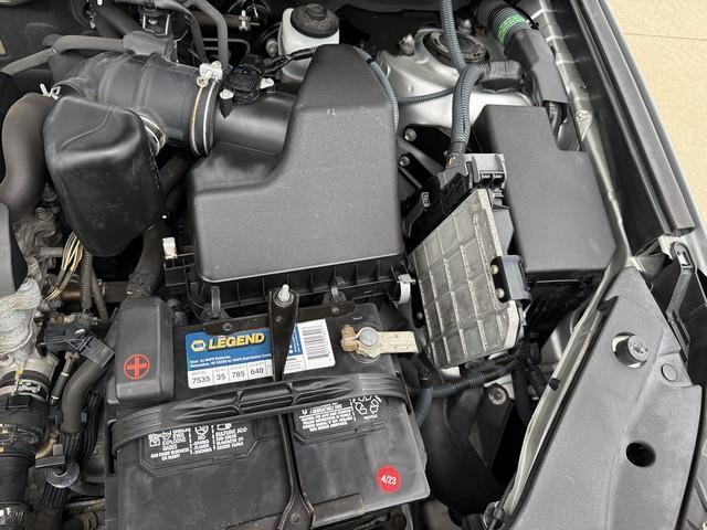 Toyota RAV4 Base I4 4WD 2011