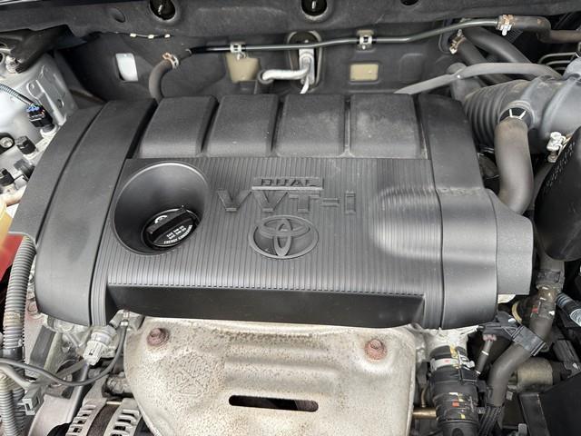 Toyota RAV4 Base I4 4WD 2011