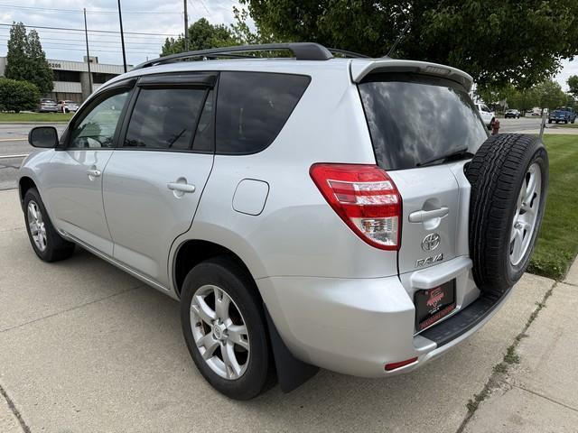 Toyota RAV4 Base I4 4WD 2011