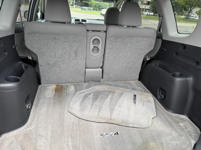 Toyota RAV4 Base I4 4WD 2011