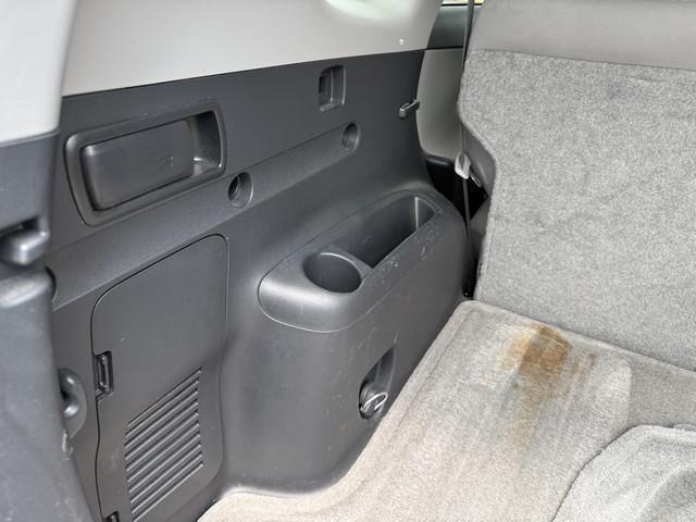 Toyota RAV4 Base I4 4WD 2011