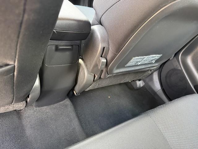 Toyota Matrix S 5-Speed AT 2009