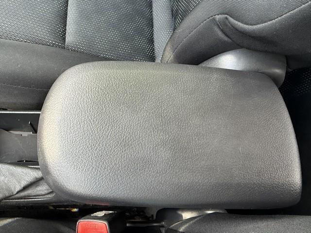 Toyota Matrix S 5-Speed AT 2009