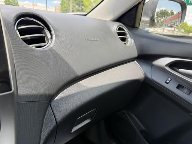 Toyota Matrix S 5-Speed AT 2009