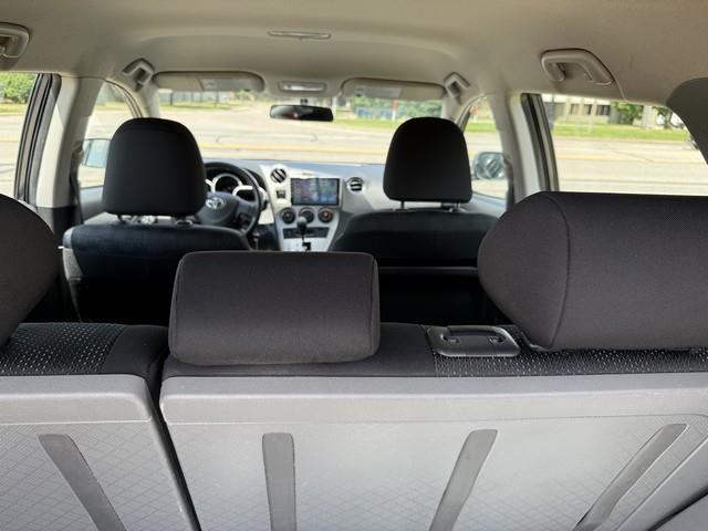 Toyota Matrix S 5-Speed AT 2009